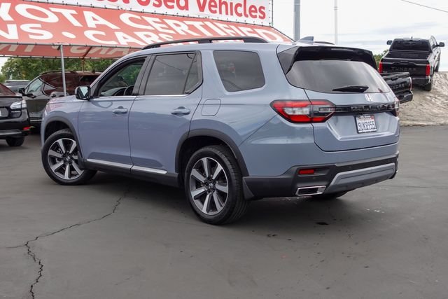 Used 2023 Gray Honda Touring image 9
