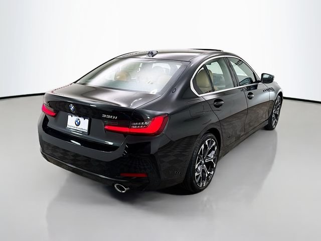 New 2026 Black Sapphire Metallic BMW 330i xDrive image 7