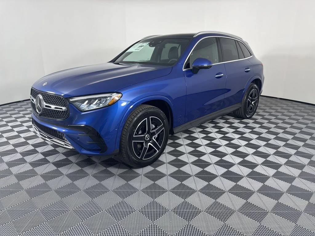 New 2026 Blue Mercedes-Benz GLC 300 image 3
