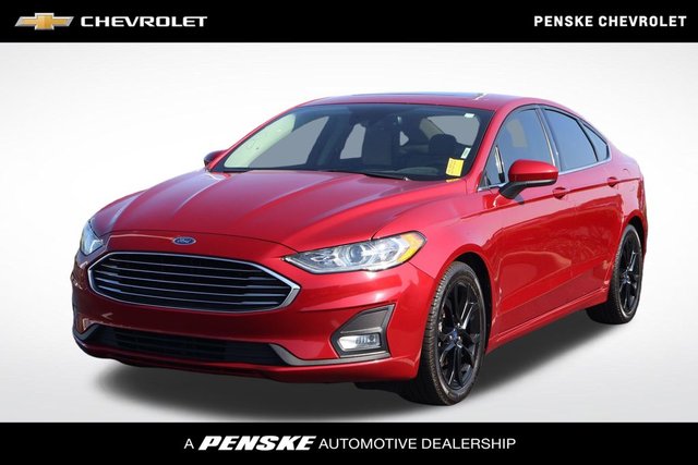 2020 Ford Fusion SE