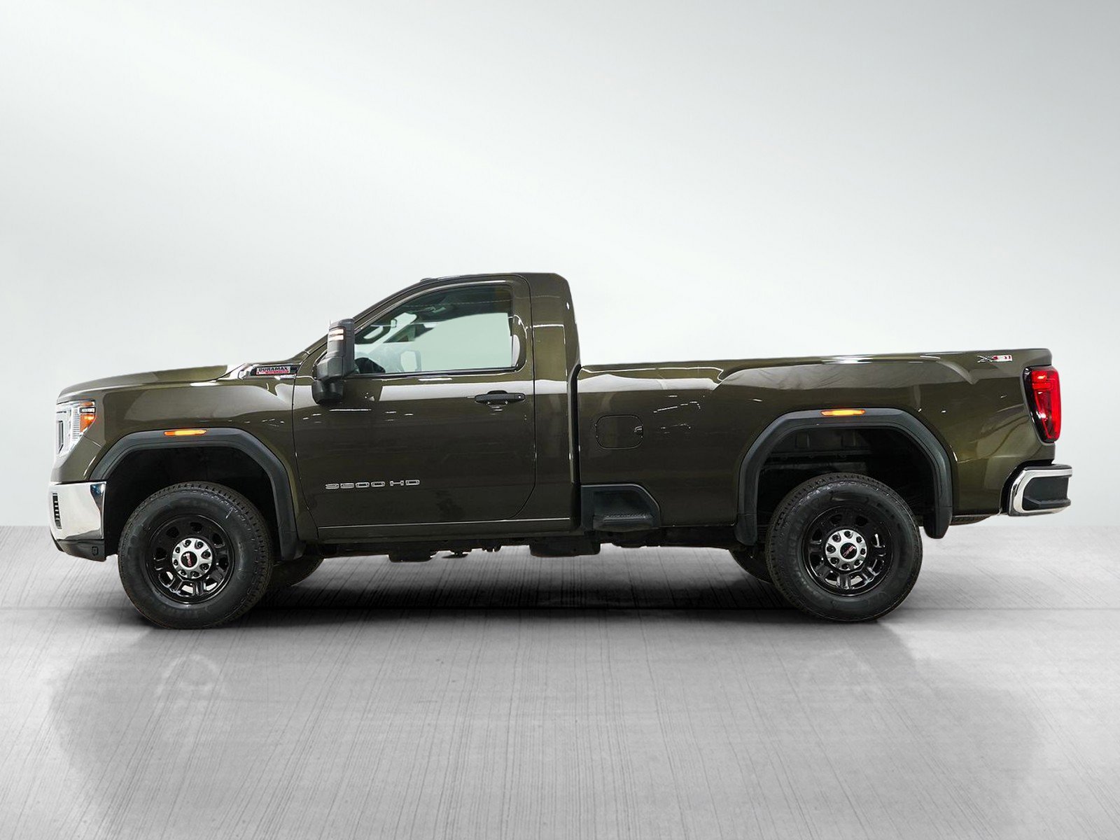 Used 2023 GMC Sierra 3500HD Pro with VIN 1GT39SEYXPF101289 for sale in White Bear Lake, Minnesota