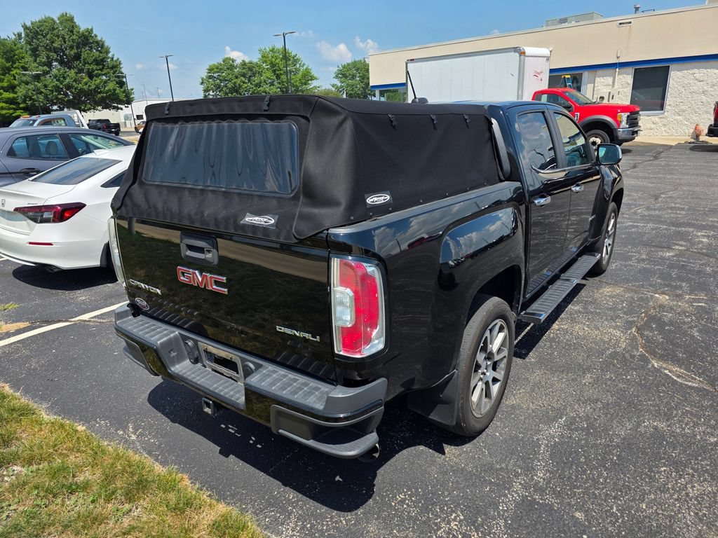 Used 2017 Onyx Black GMC 4WD Denali image 4