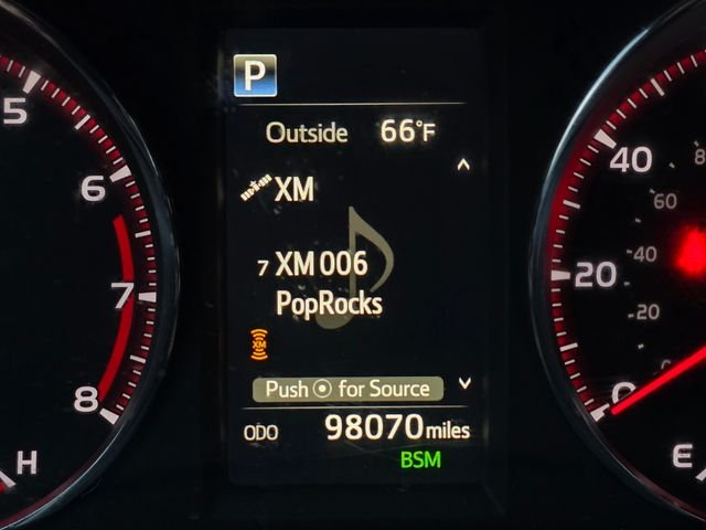 Used 2018 Red Toyota SE image 5