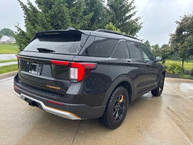 New 2026 Black Ford Tremor image 7