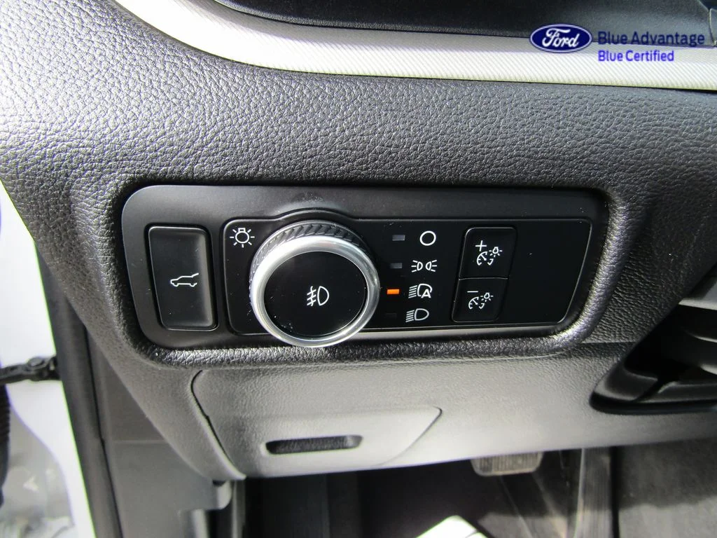 Certified Used 2023 Star White Ford XLT image 33