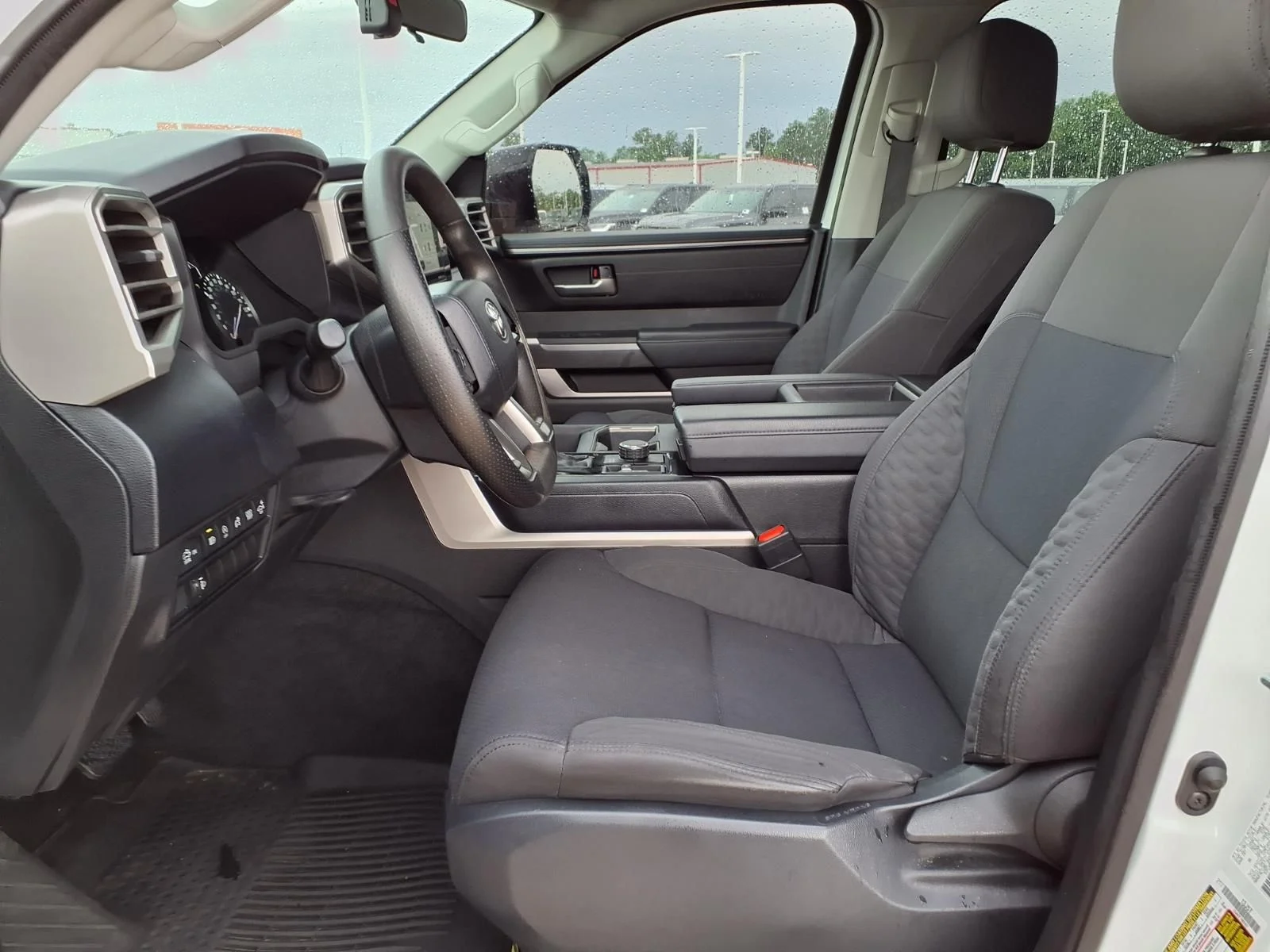 Used 2023 White Toyota SR5 image 17