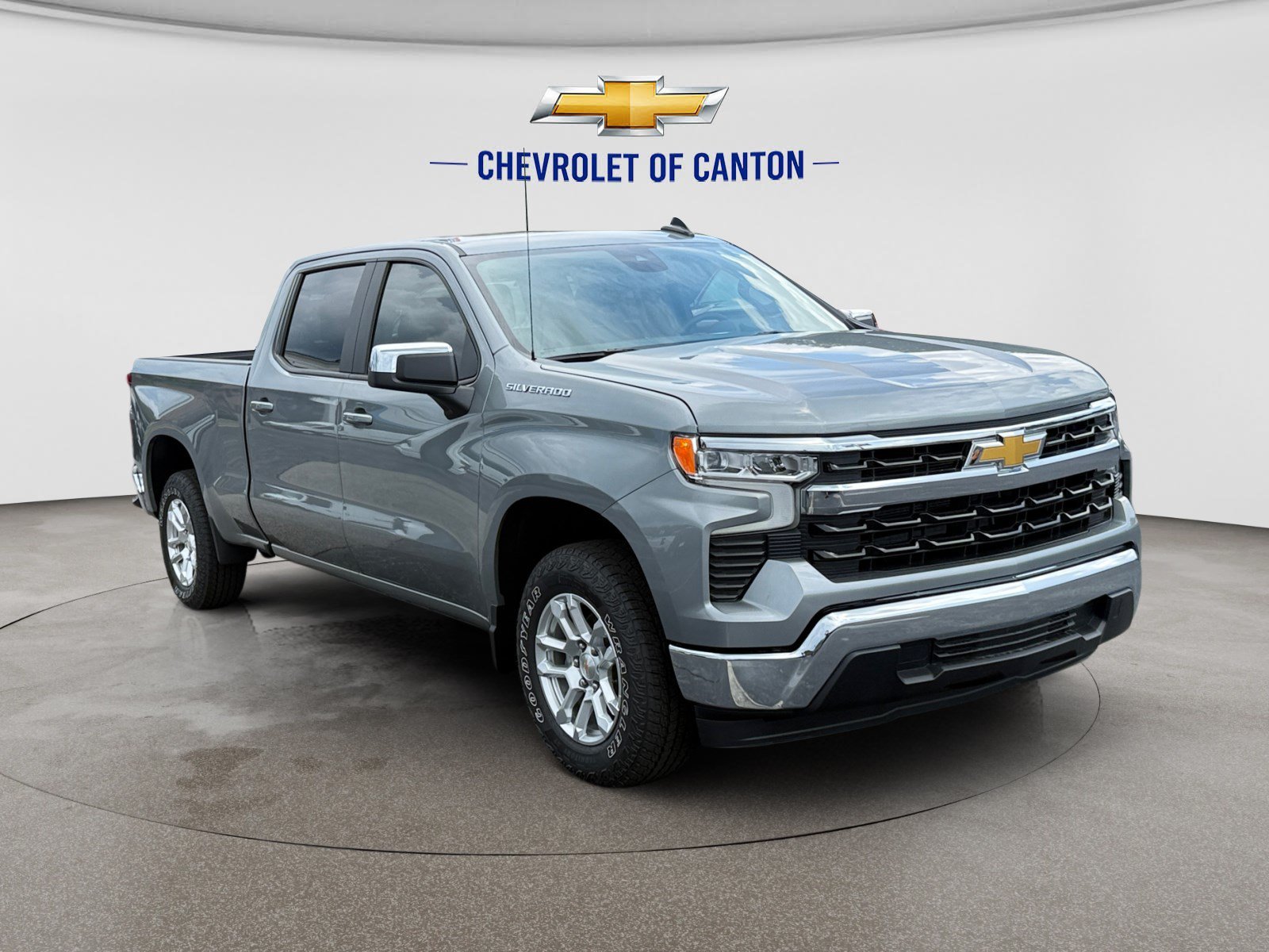 New 2026 Sterling Gray Metallic Chevrolet LT image 3