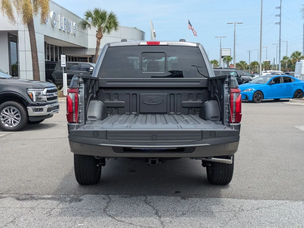 New 2026 Carbonized Gray Metallic Ford King Ranch image 13