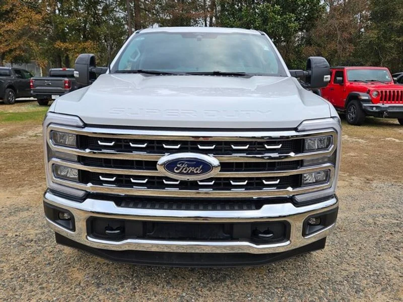 New 2026 Oxford White Ford F-350® Lariat® image 2