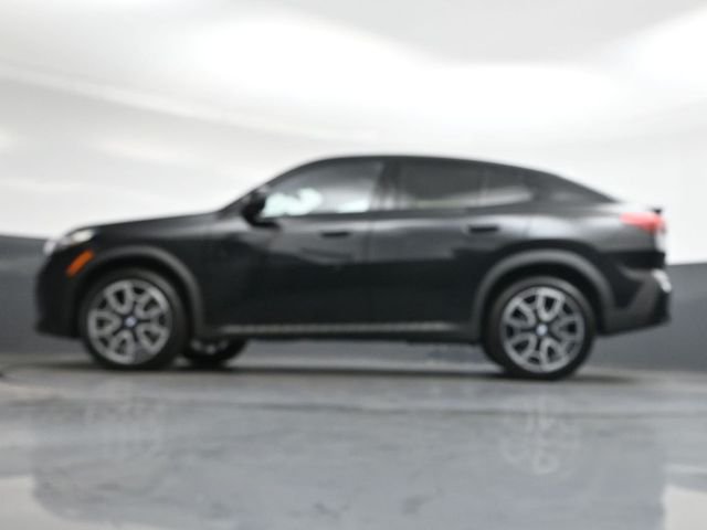 Used 2025 Black BMW xDrive28i image 34