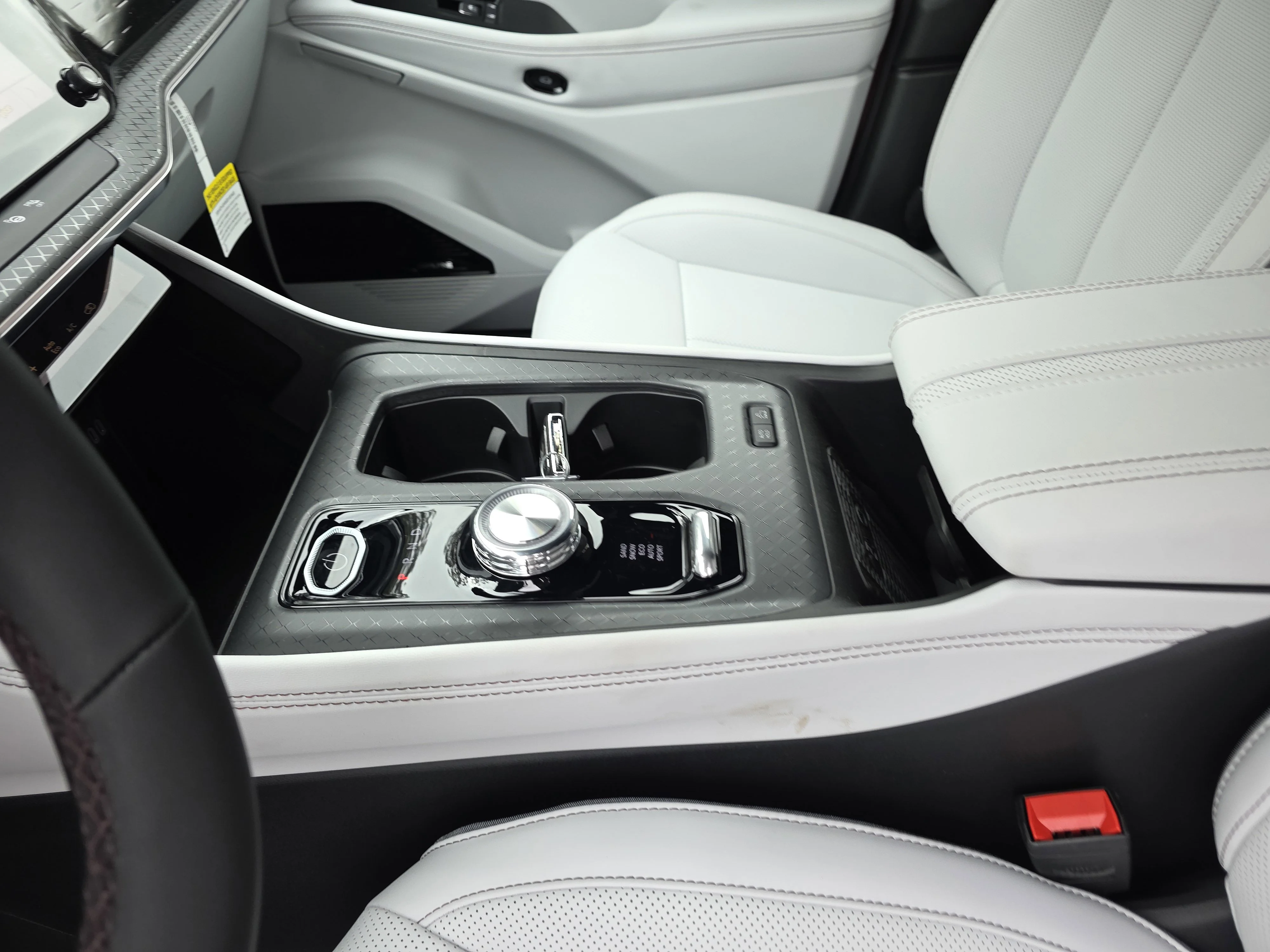 2025 Jeep Wagoneer S Limited - Photo 8