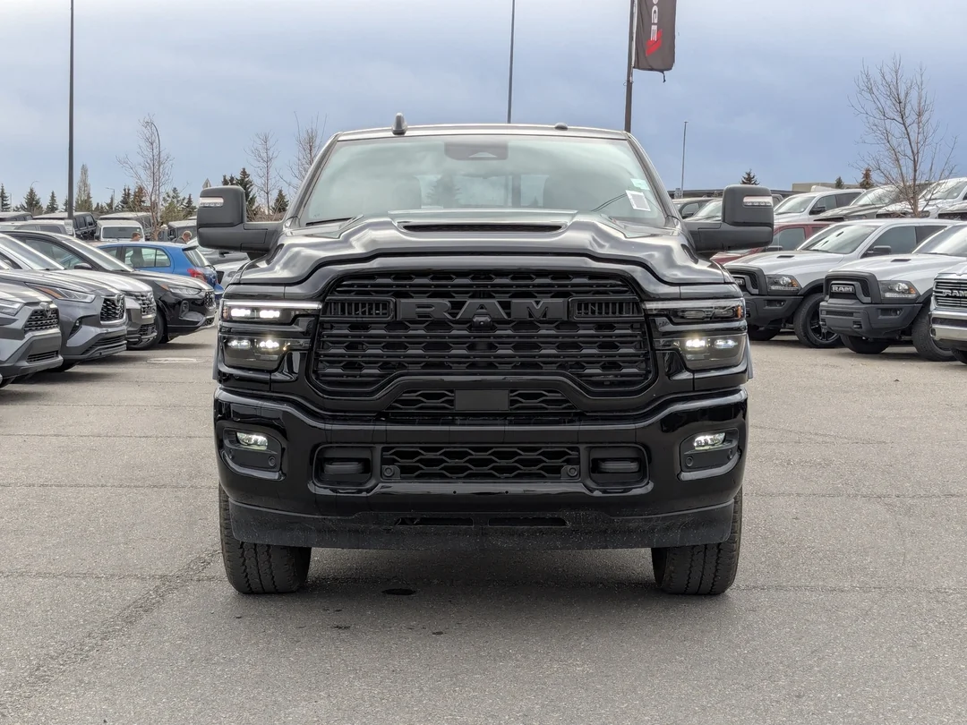 New 2026 Black RAM Limited - - 5th Wheel/Gooseneck Prep - 360 Cameras - Sunroof & More! image 3