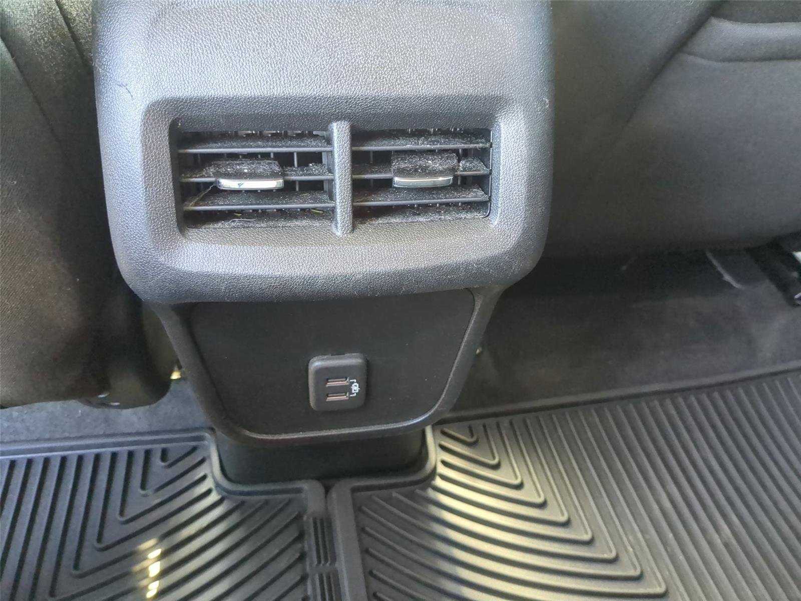 Used 2020 Silver Ice Metallic Chevrolet LT image 32