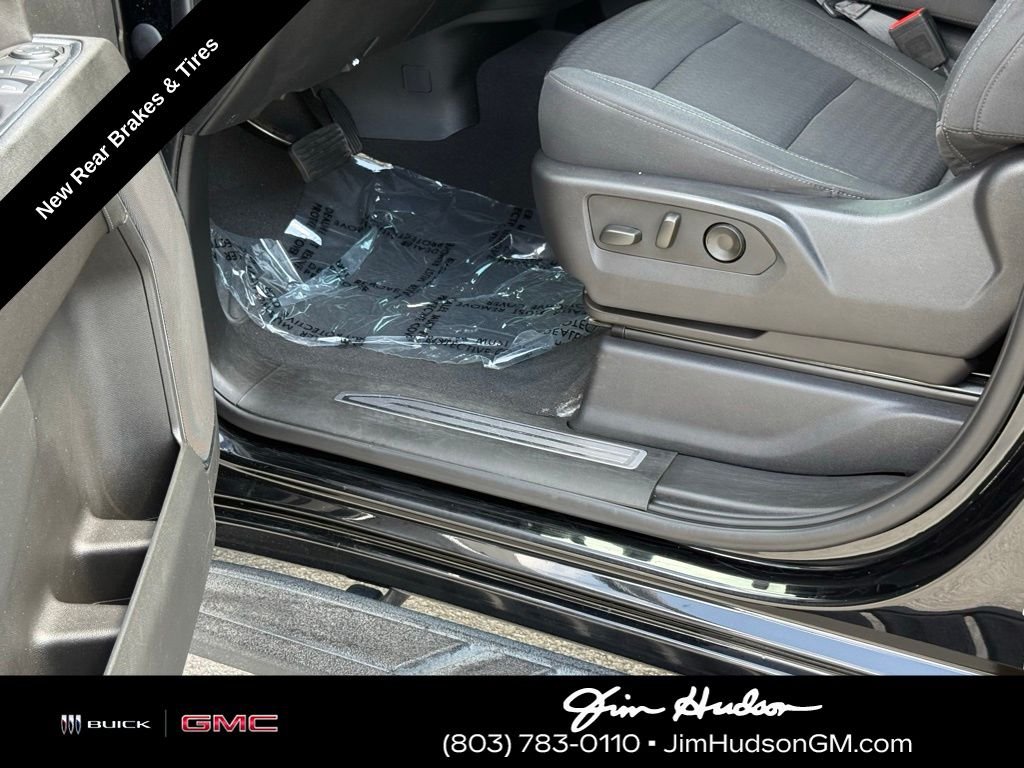 Used 2023 Black GMC Elevation image 21