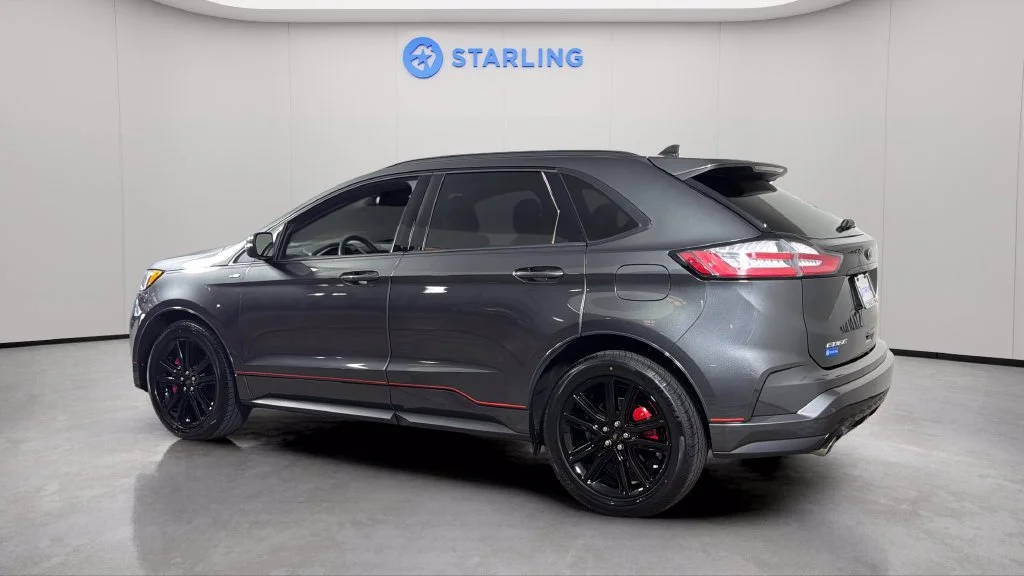 Used 2020 Gray Ford ST Line image 5