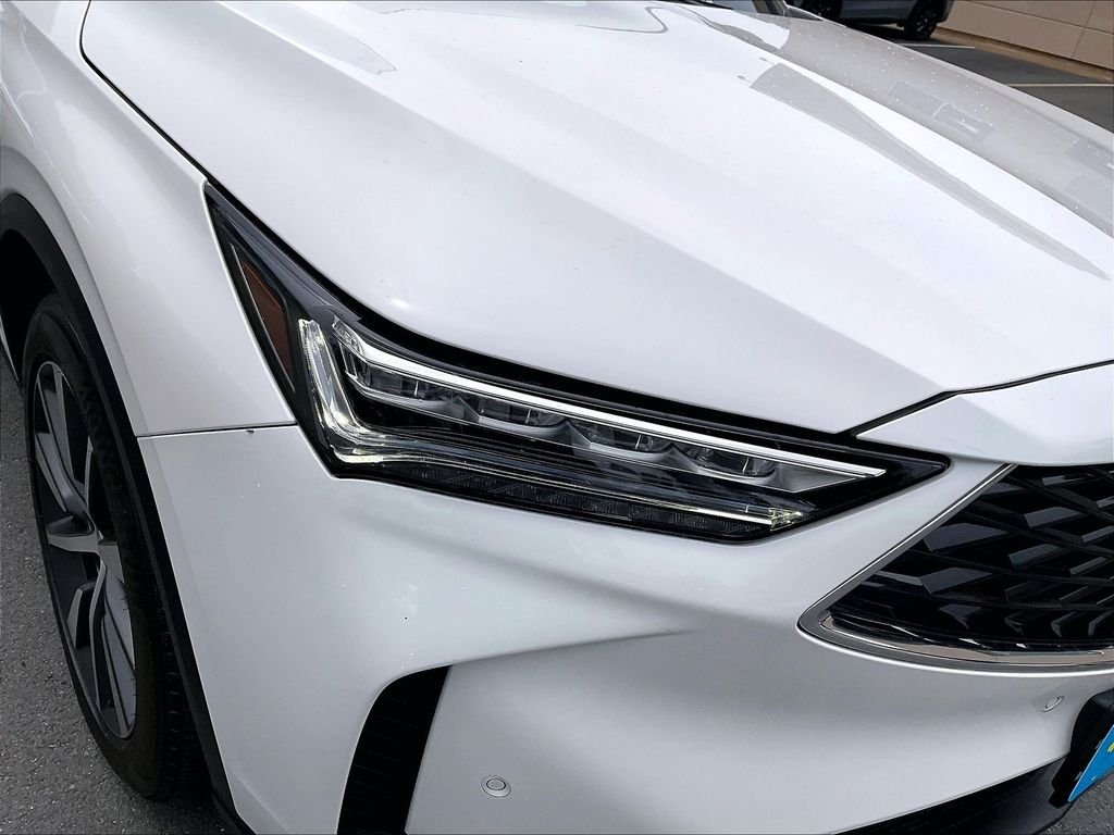Used 2025 White Acura Technology Package image 34