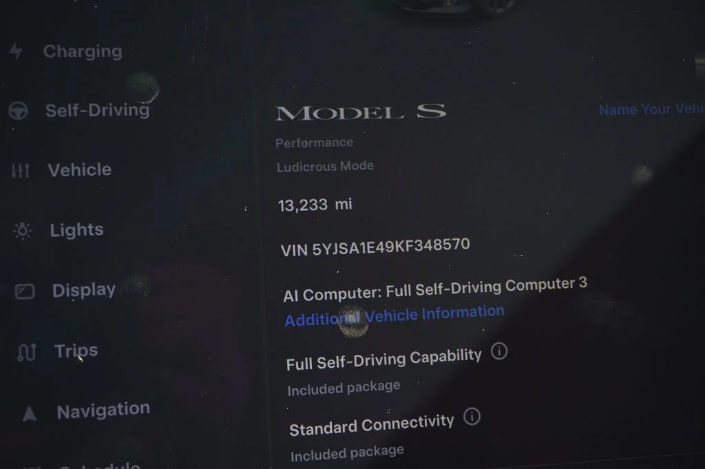 Used 2019  Tesla Performance image 20