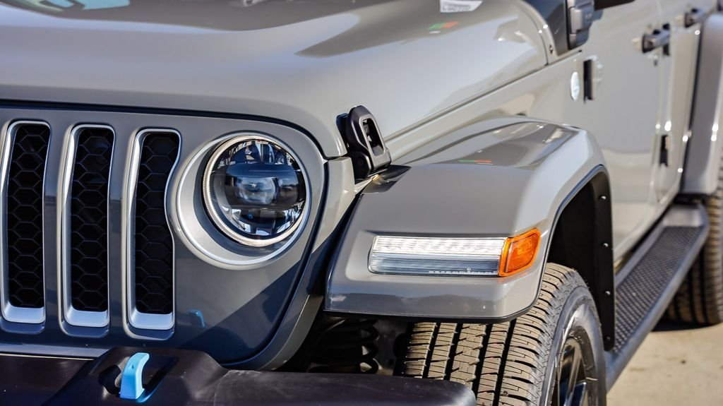Used 2023 Gray Clearcoat Jeep Sahara 4xe image 5