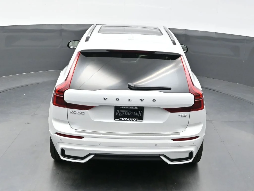 New 2026 White Volvo T8 Ultra image 50