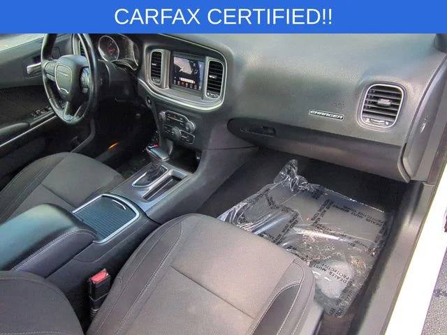 Used 2019 White Dodge SXT image 36