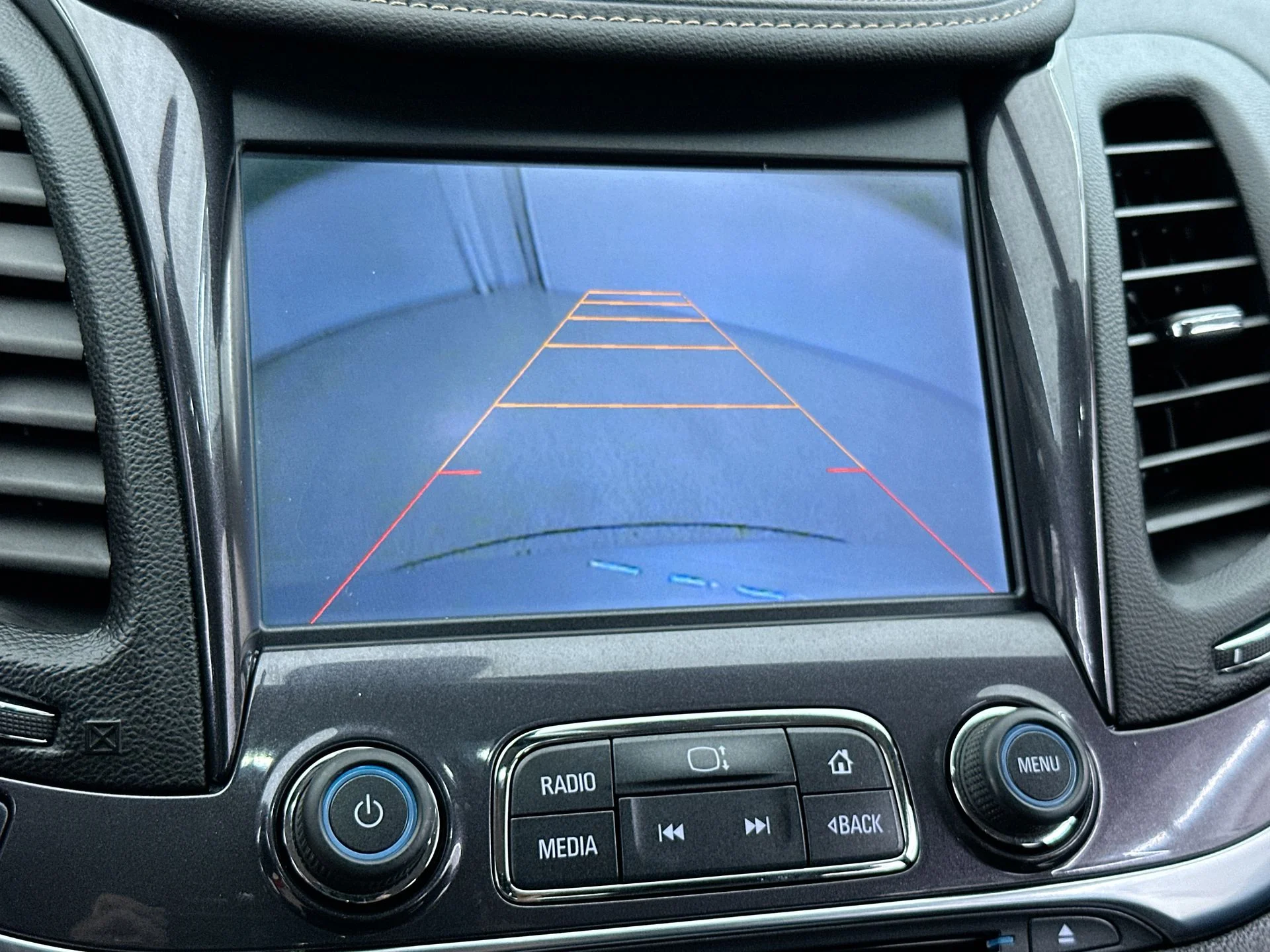 Used 2015 Gold Chevrolet LT image 34