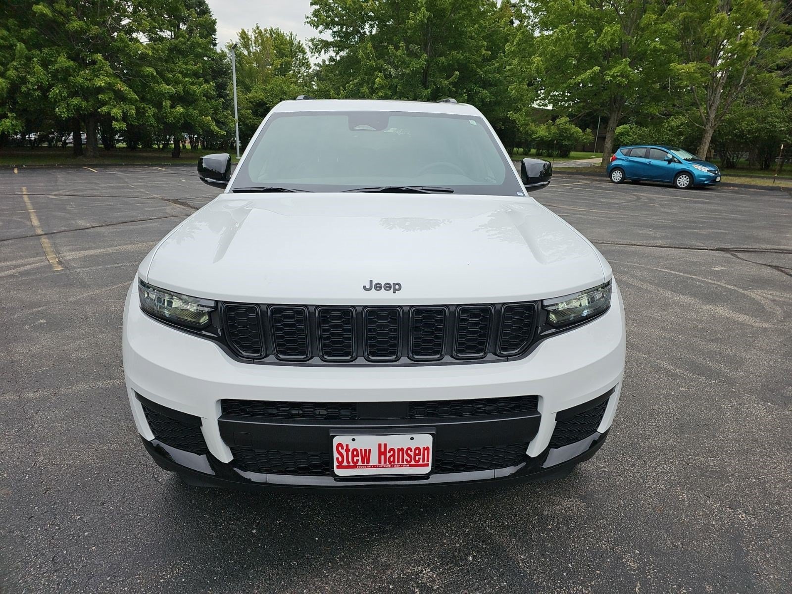 Certified Used 2025 Bright White Clearcoat Jeep Altitude X image 8