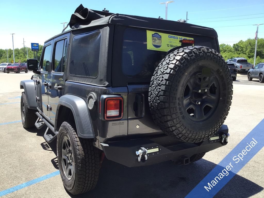 Used 2019 Gray Jeep Unlimited Sport image 10