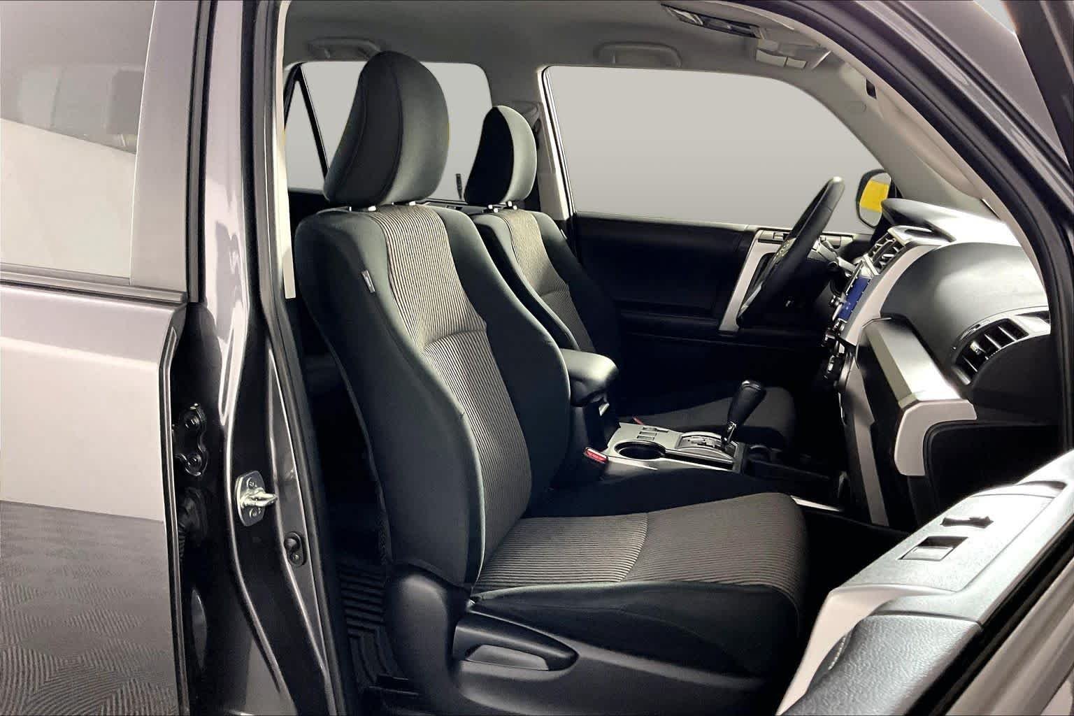 Used 2023 Magnetic Gray Metallic Toyota SR5 image 9