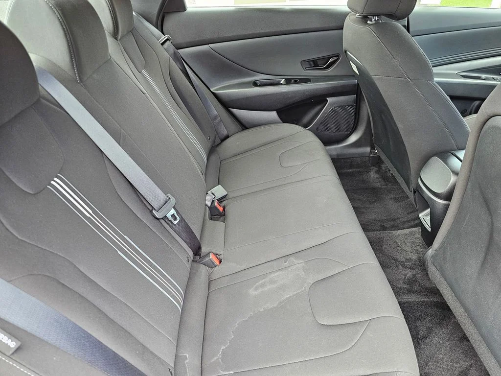 Used 2025 Gray Hyundai SEL Sport image 11