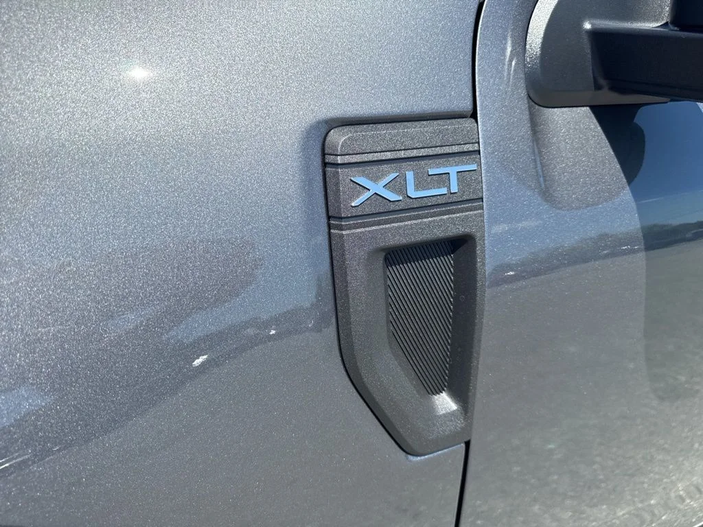 Used 2026 Gray Ford XLT image 30