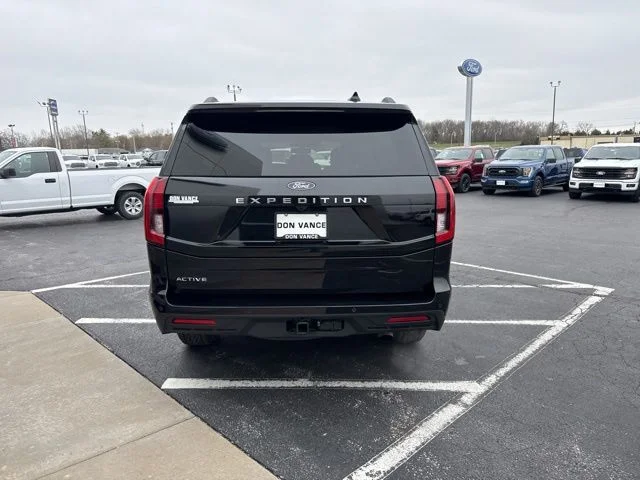 Used 2025 Black Ford Active image 4