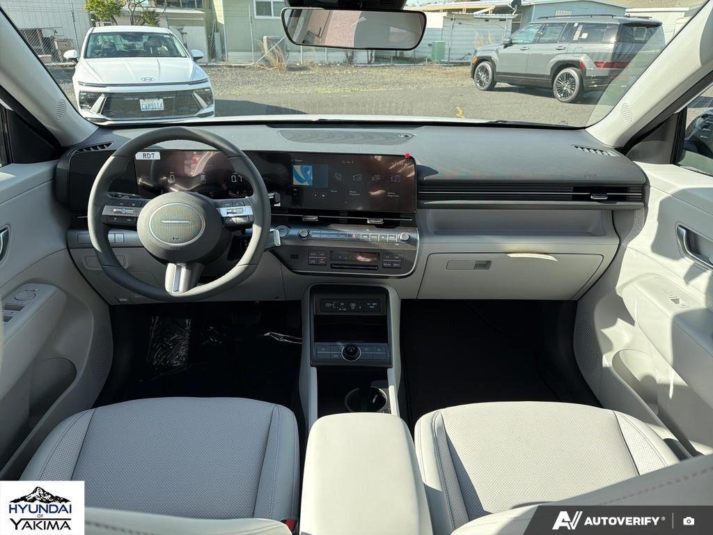 New 2026 Atlas White Hyundai SEL Premium AWD image 24