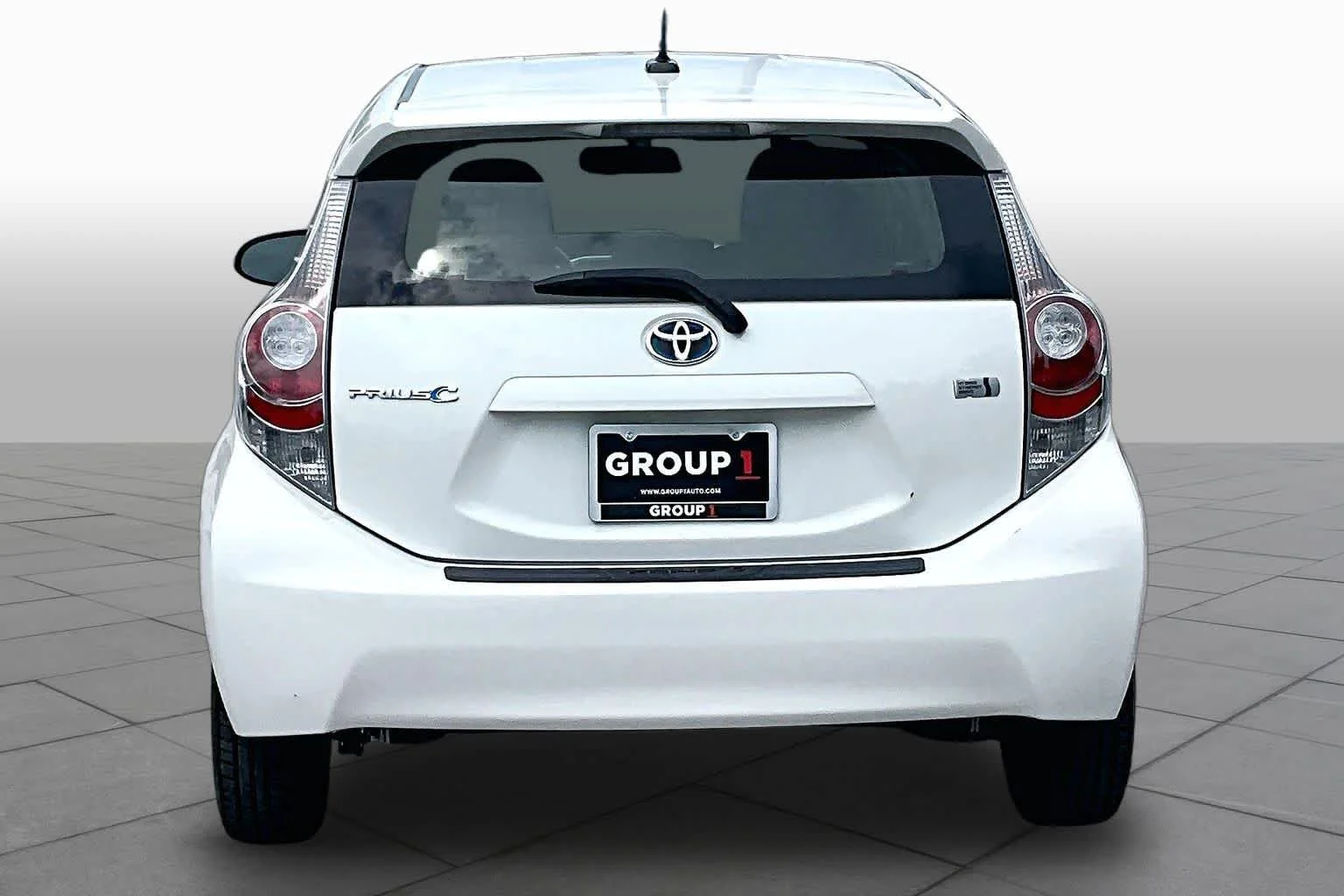 Used 2012 Moonglow Toyota Three image 5