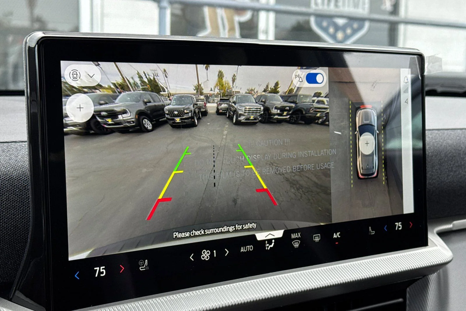 2026 Ford Explorer ST - Photo 25
