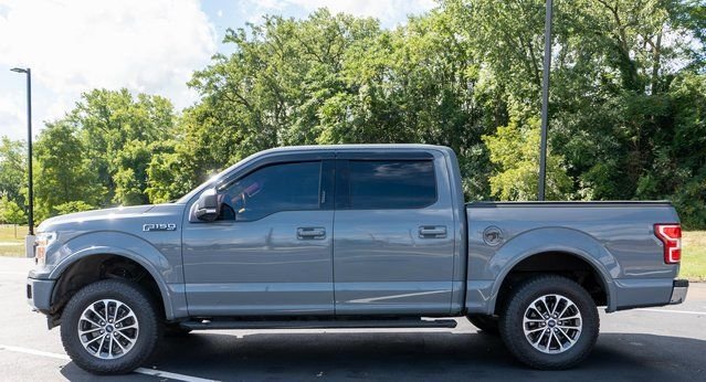 Used 2019 Gray Metallic Ford XLT image 9