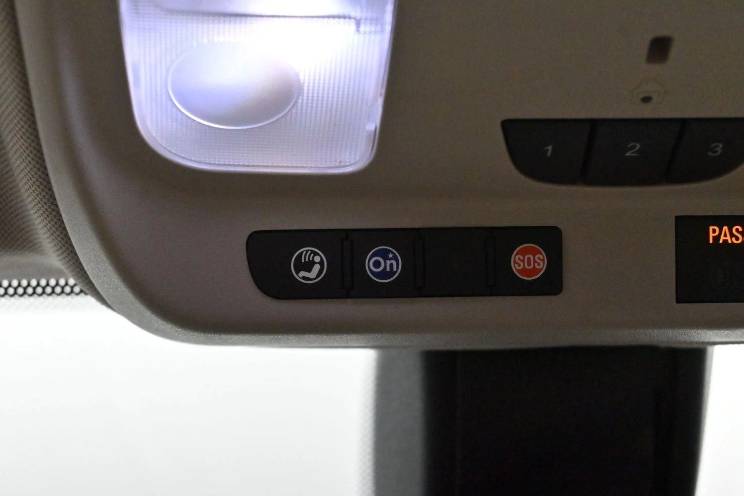 Used 2019 Satin Steel Metallic Buick Essence image 25