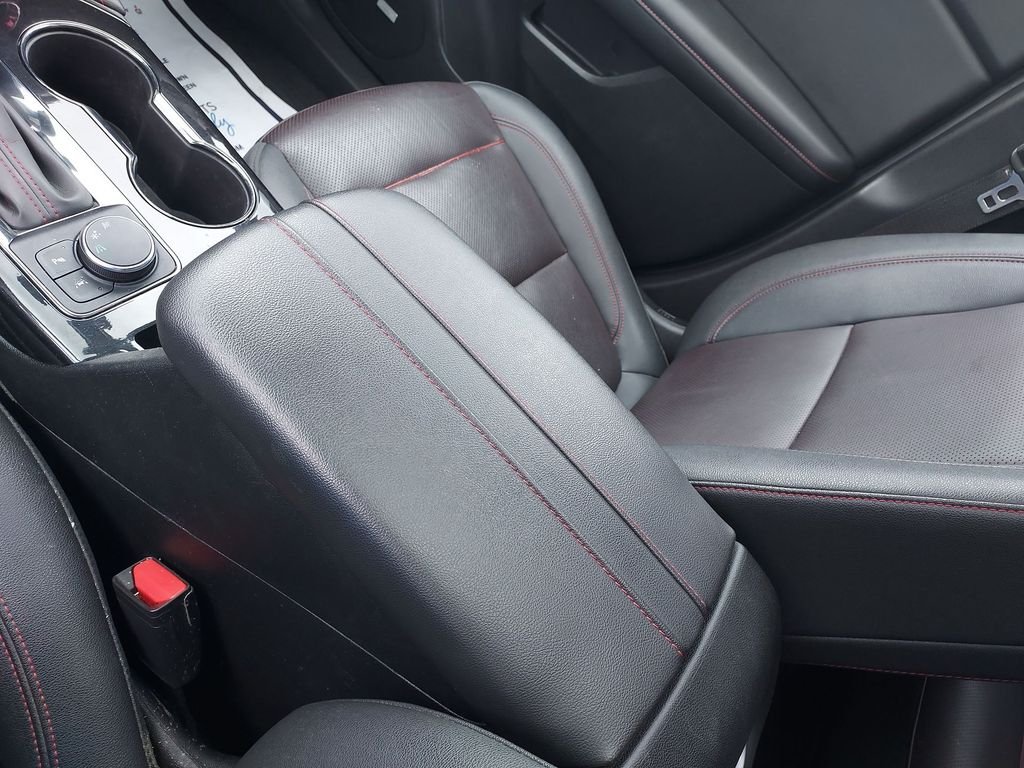 Used 2022 Beige Chevrolet RS image 26