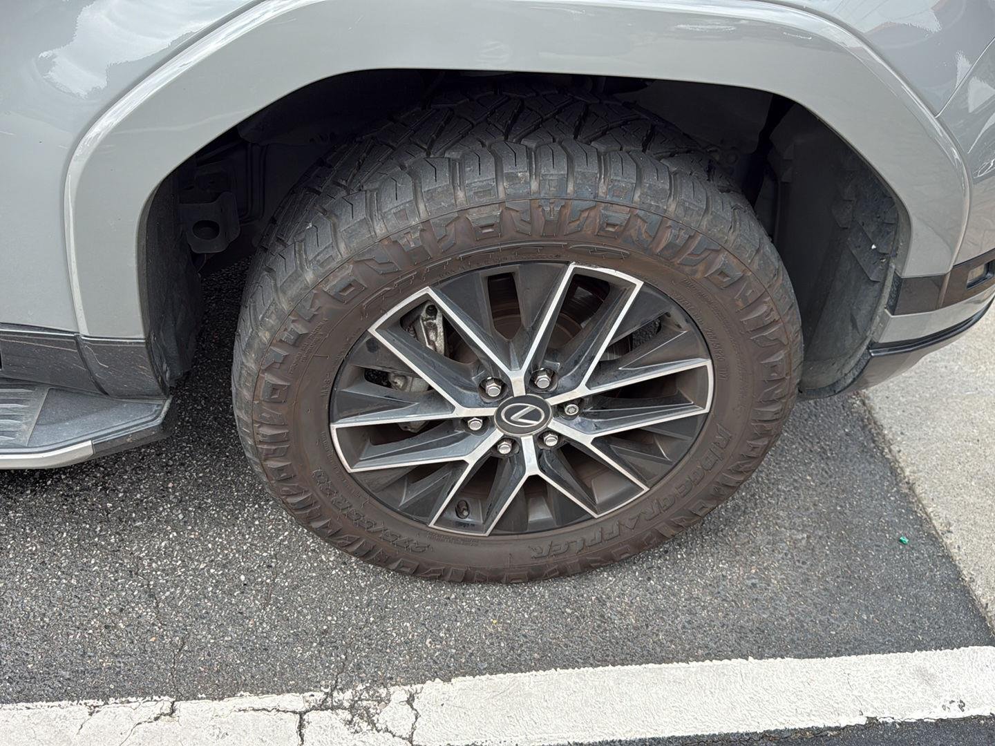Used 2024 Incognito Lexus GX 550 Premium+ image 9