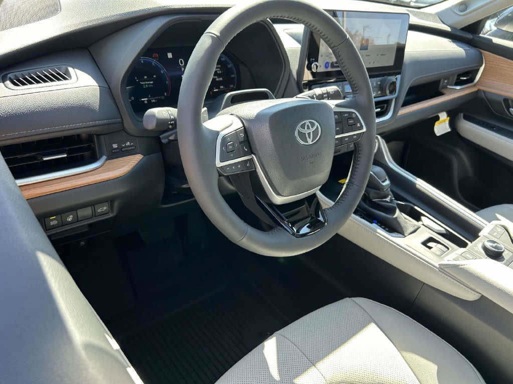 New 2026 Blueprint Toyota Platinum image 12