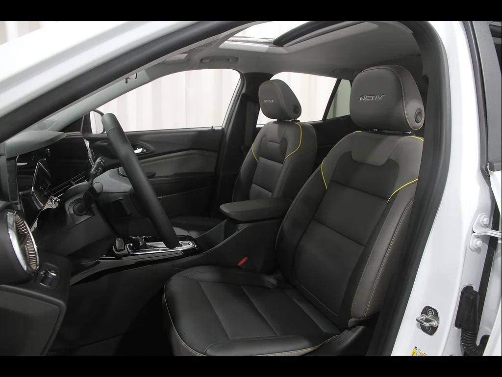 Used 2024 Summit White Chevrolet ACTIV image 5