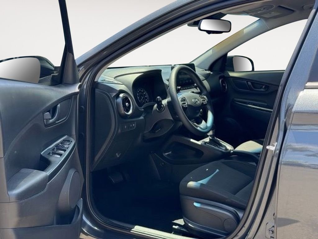 Used 2022 Thunder Gray Hyundai SEL image 9