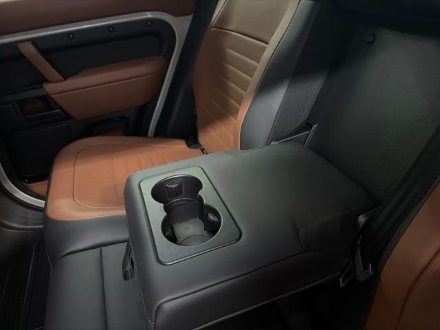 New 2026 Borasco Grey Land Rover OCTA image 15