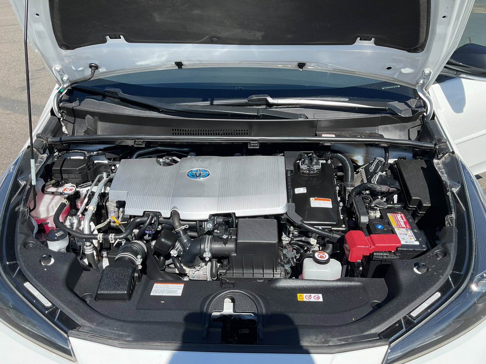 Used 2022 White Toyota Nightshade image 11