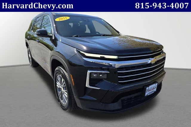 2025 Chevrolet Traverse LT