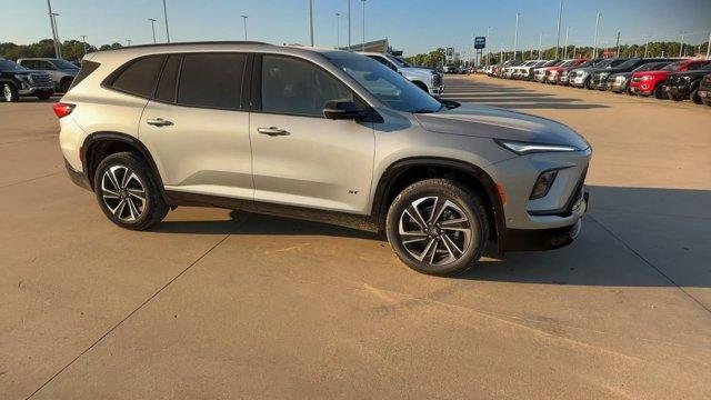 2026 Buick Enclave Sport Touring - Photo 2