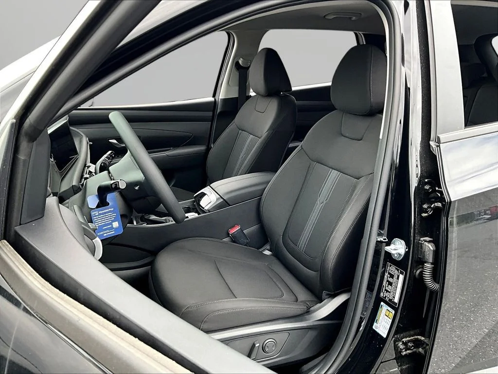 New 2026 Black Hyundai SEL image 25