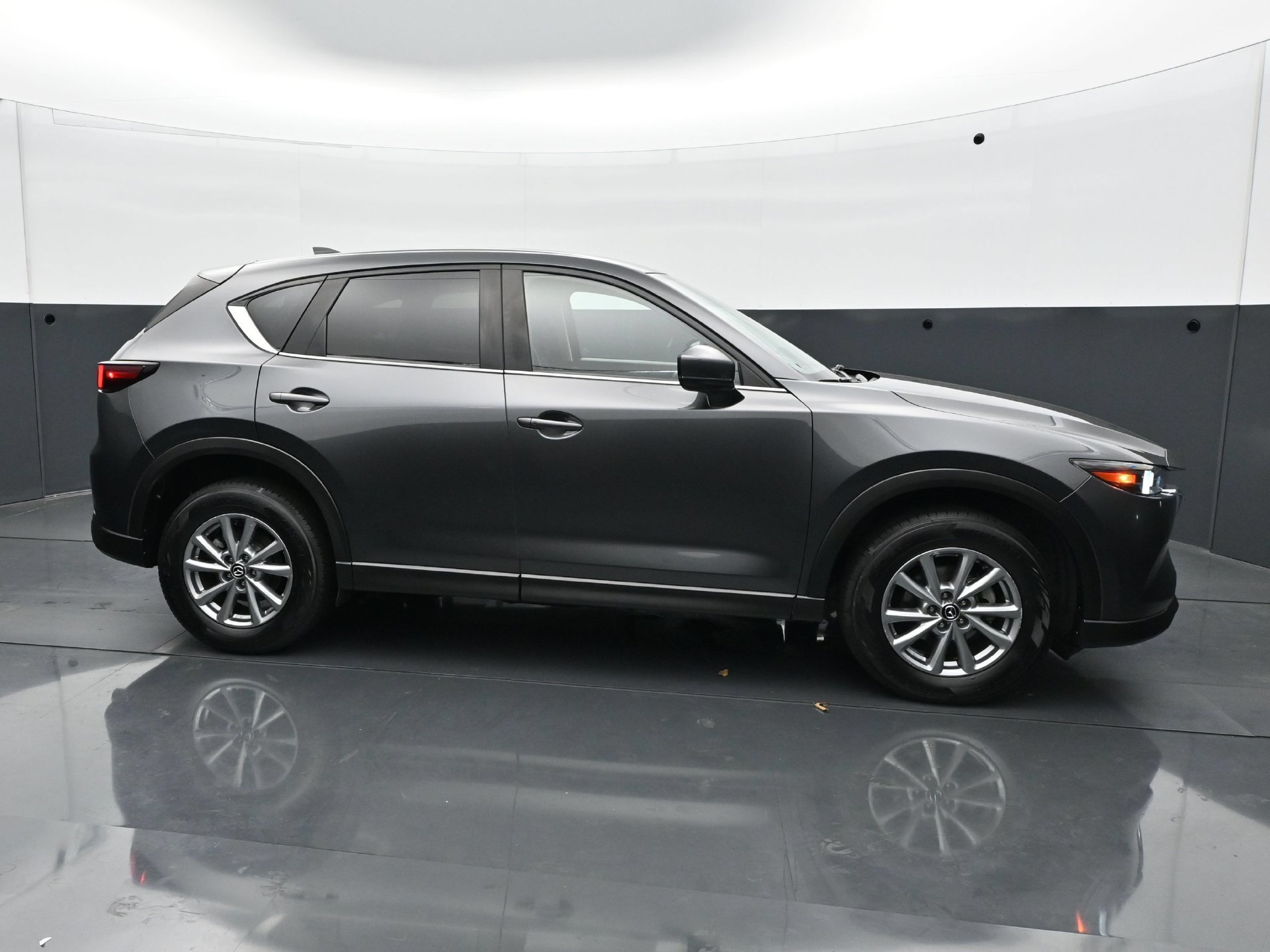 Used 2023 Machine Gray Metallic Mazda 2.5 S Preferred Package image 10