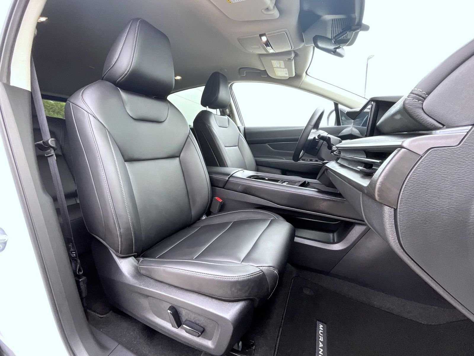 Certified Used 2025 White Nissan SV image 16