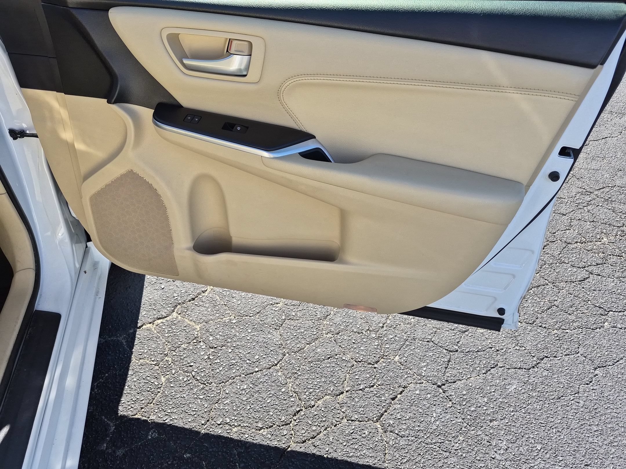 Photo 33