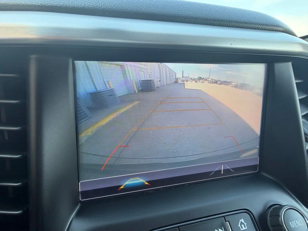 Used 2018 Silver GMC SLE-2 image 20